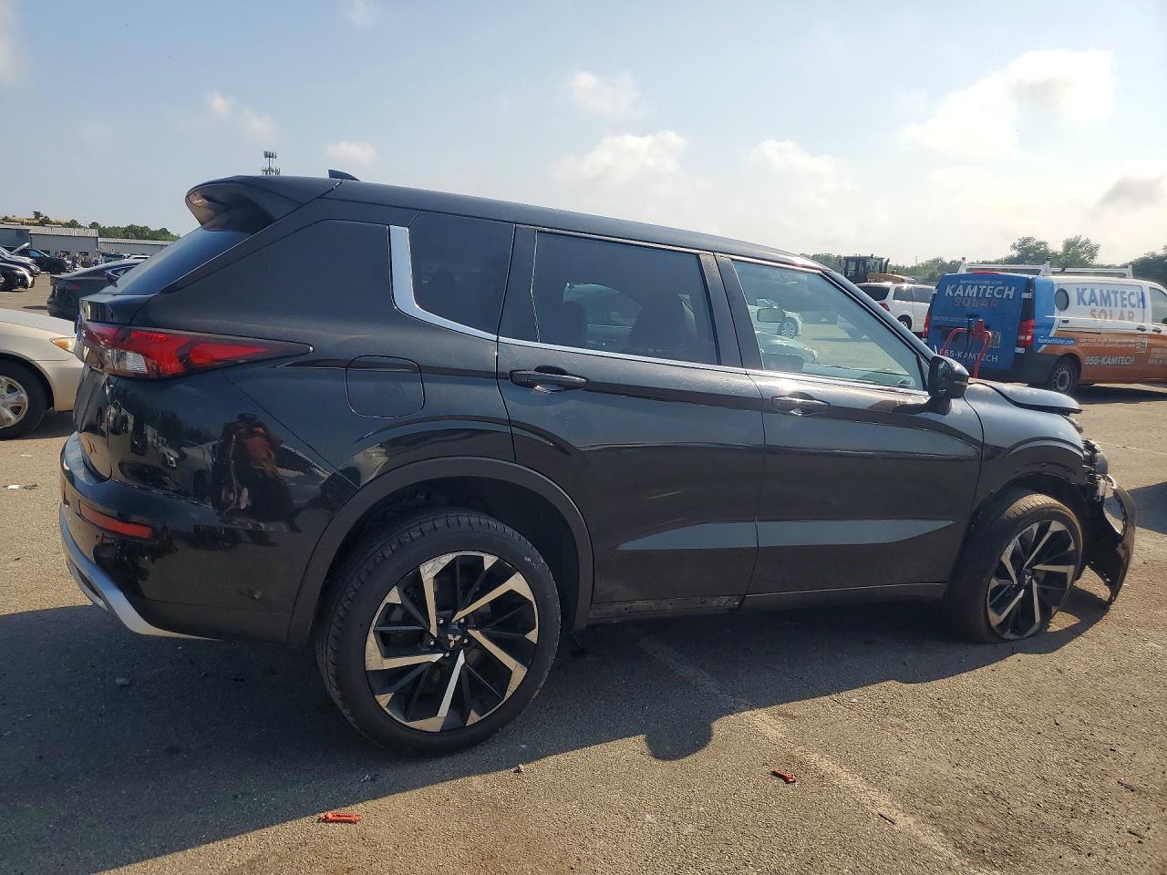 2023 MITSUBISHI OUTLANDER SE — снимка 3