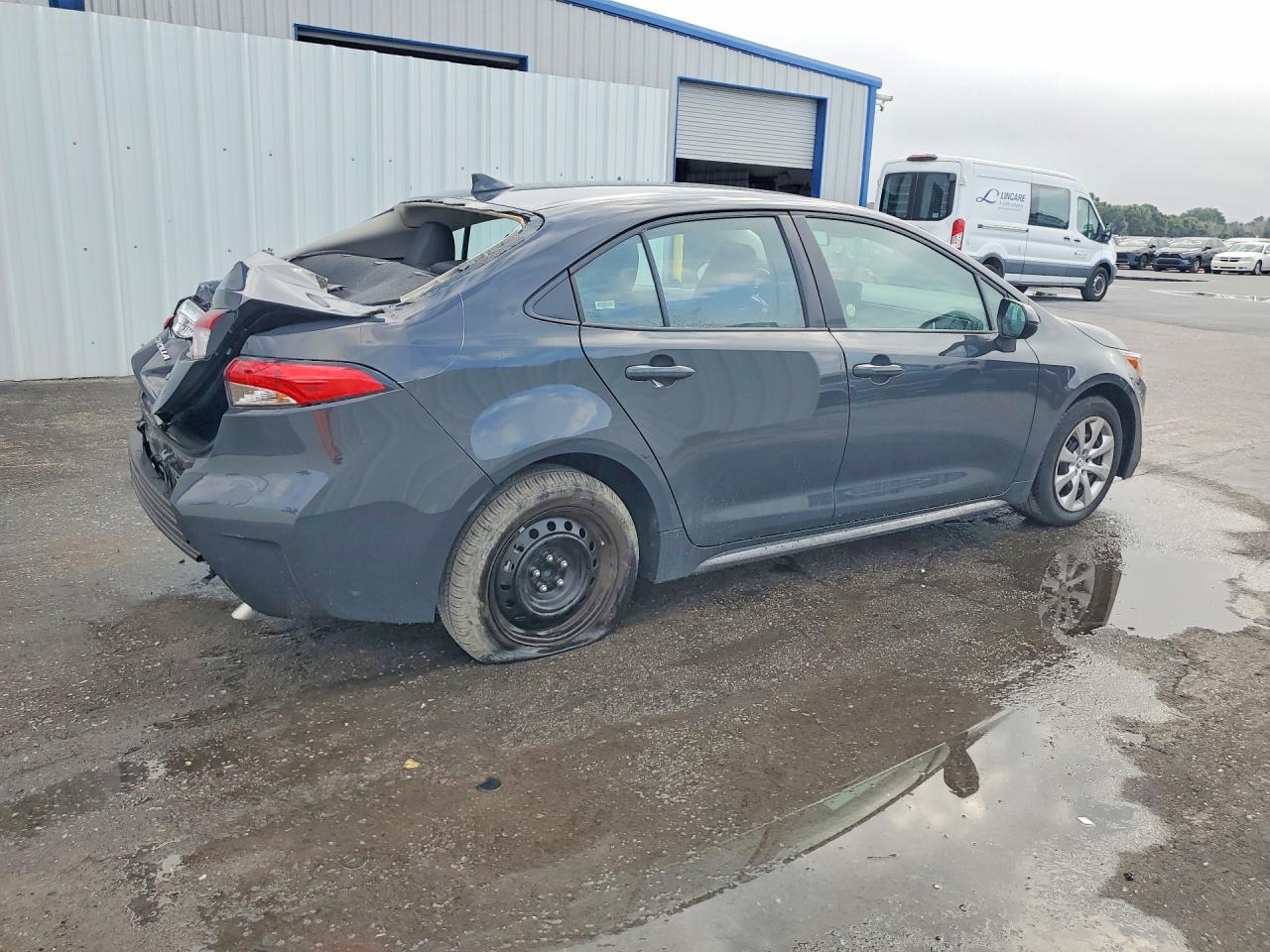 2026 TOYOTA COROLLA LE — снимка 3