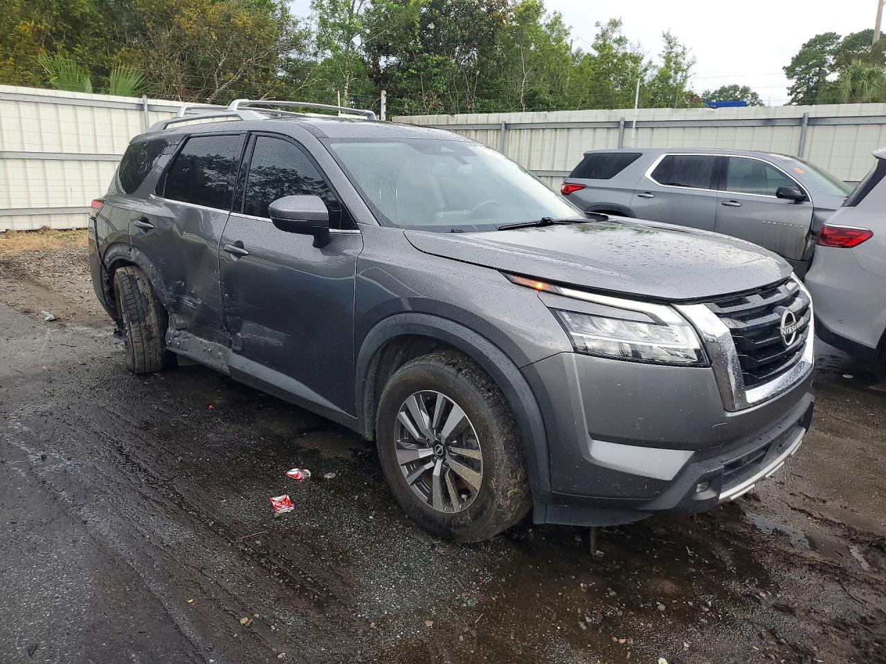 2022 NISSAN PATHFINDER SL — снимка 4