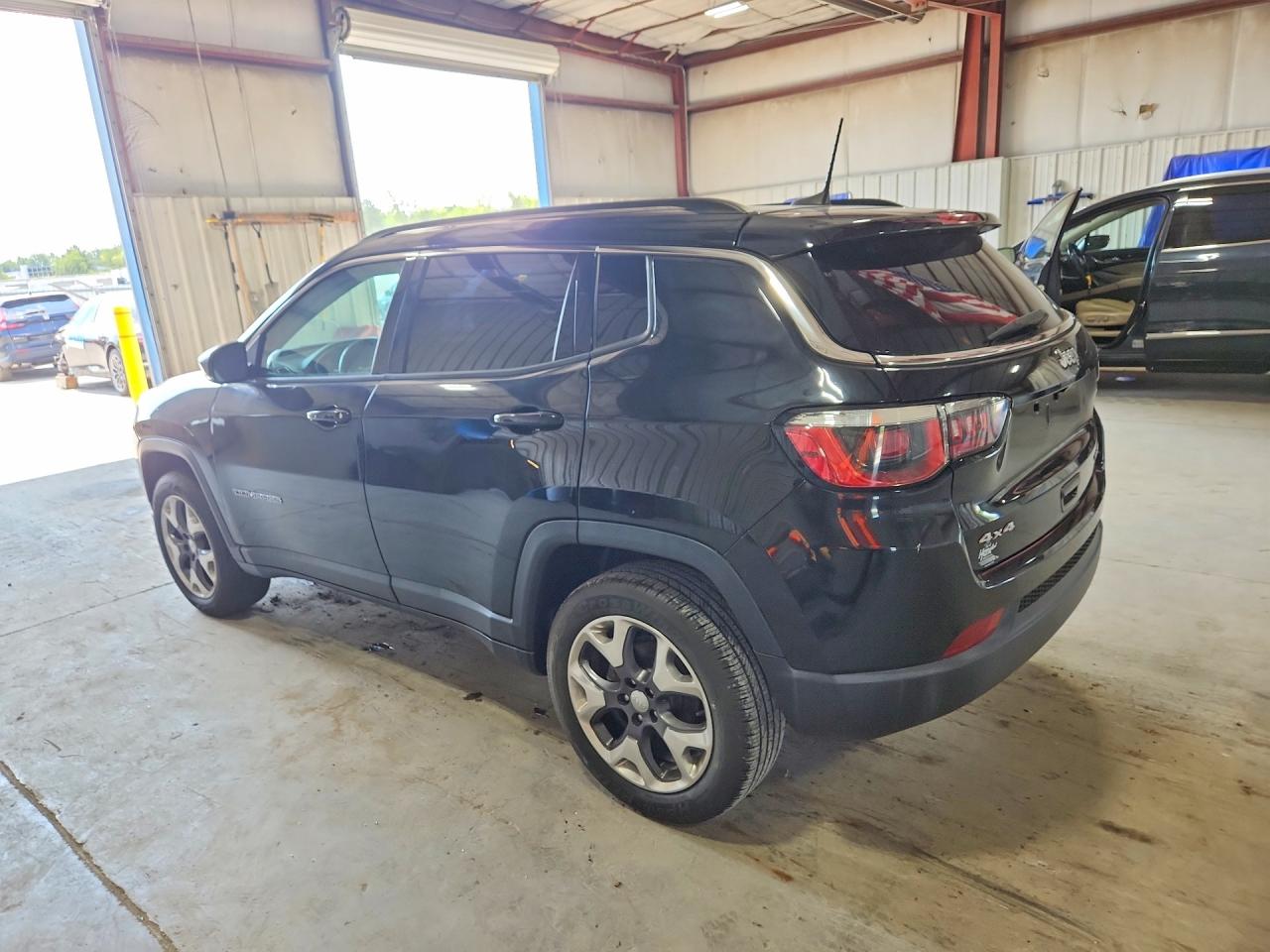 2020 JEEP COMPASS LIMITED — снимка 2