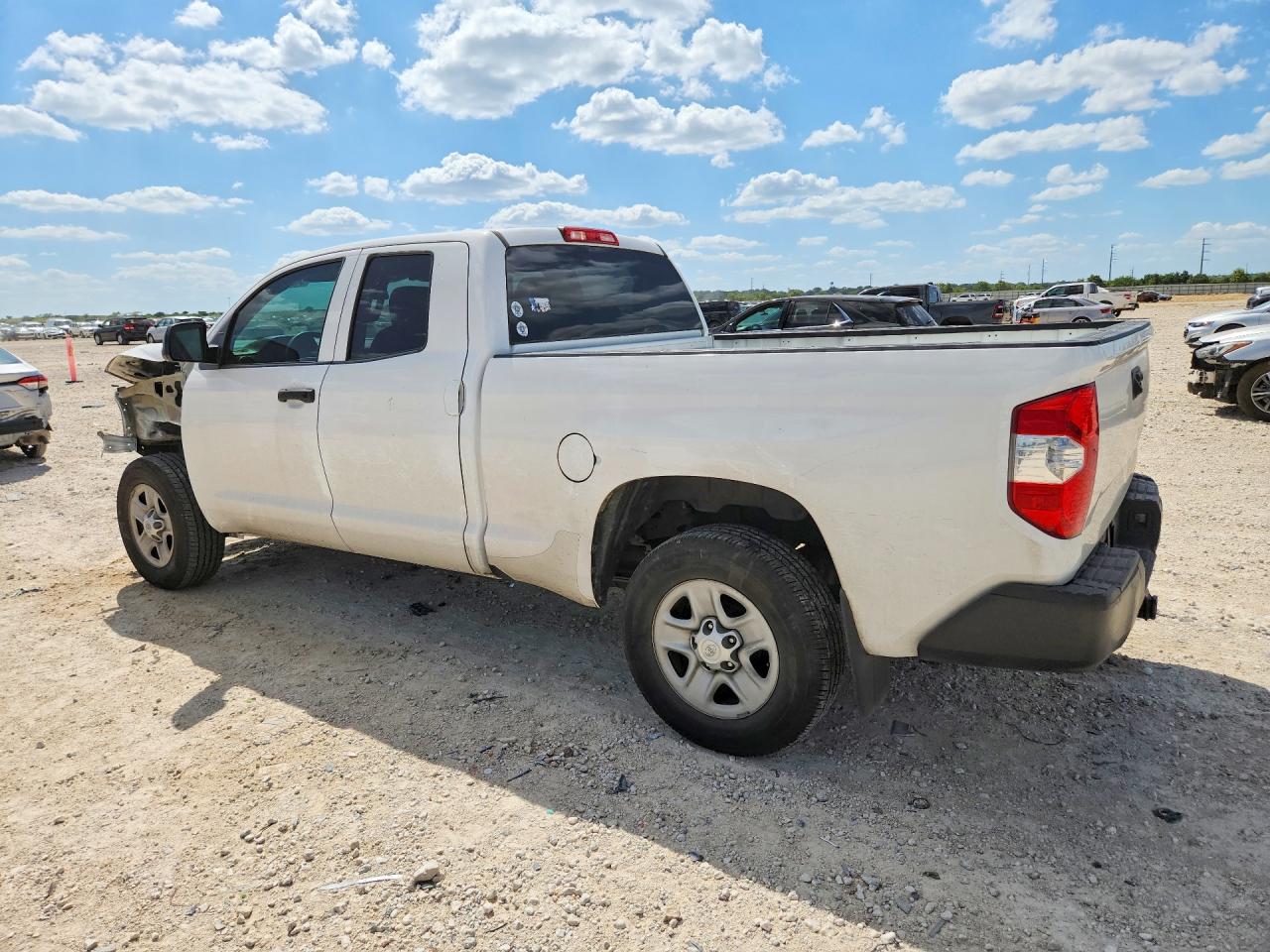 2019 TOYOTA TUNDRA SR — снимка 2