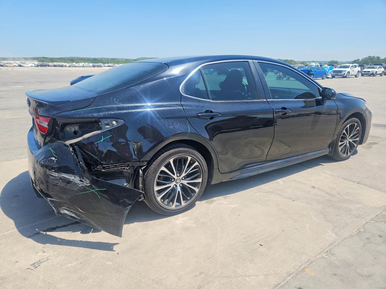 2018 TOYOTA CAMRY SE — снимка 3