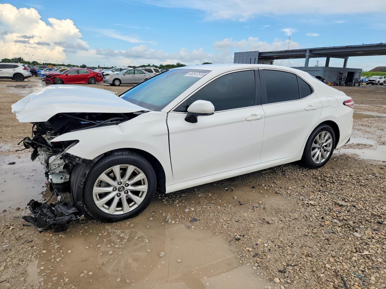 2018 TOYOTA CAMRY LE