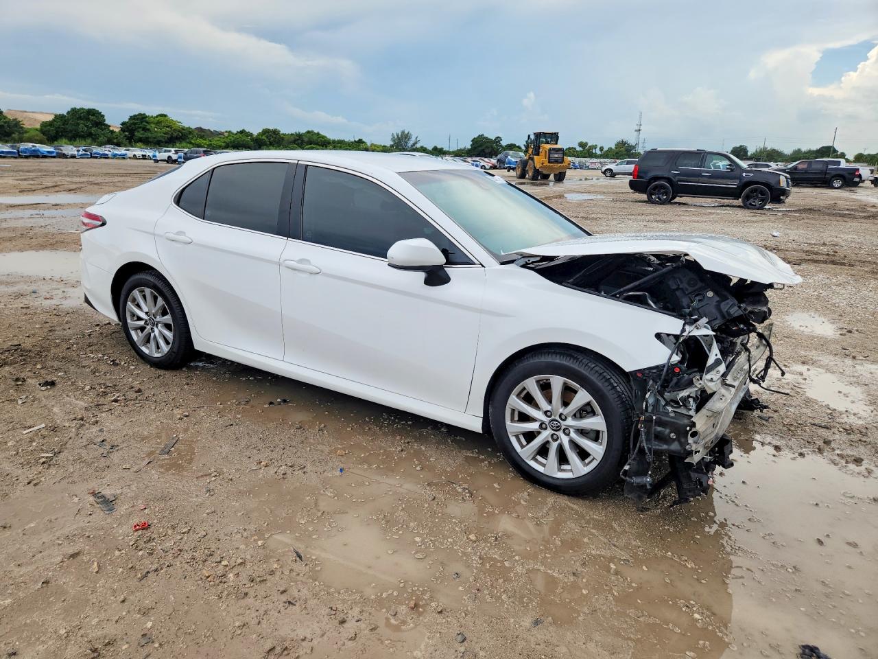 2018 TOYOTA CAMRY LE — снимка 4