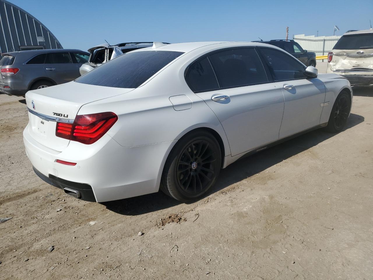2014 BMW 750 LXI — снимка 3