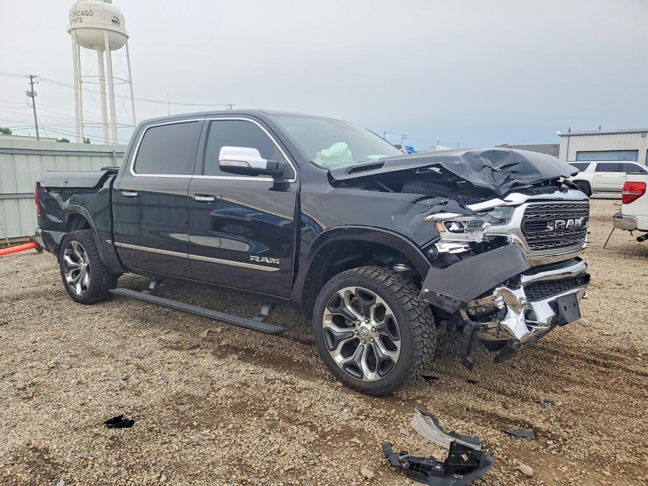 2019 RAM 1500 LIMITED — снимка 4