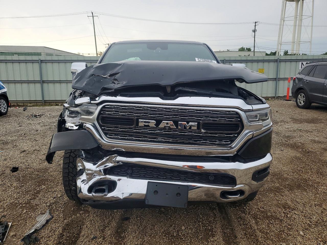 2019 RAM 1500 LIMITED — снимка 5