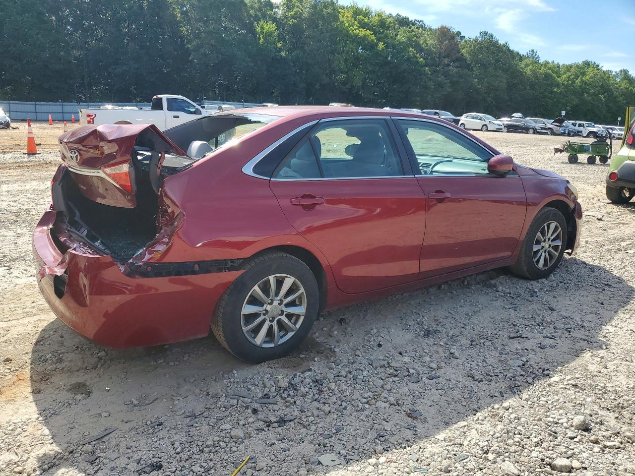 2015 TOYOTA CAMRY LE — снимка 3
