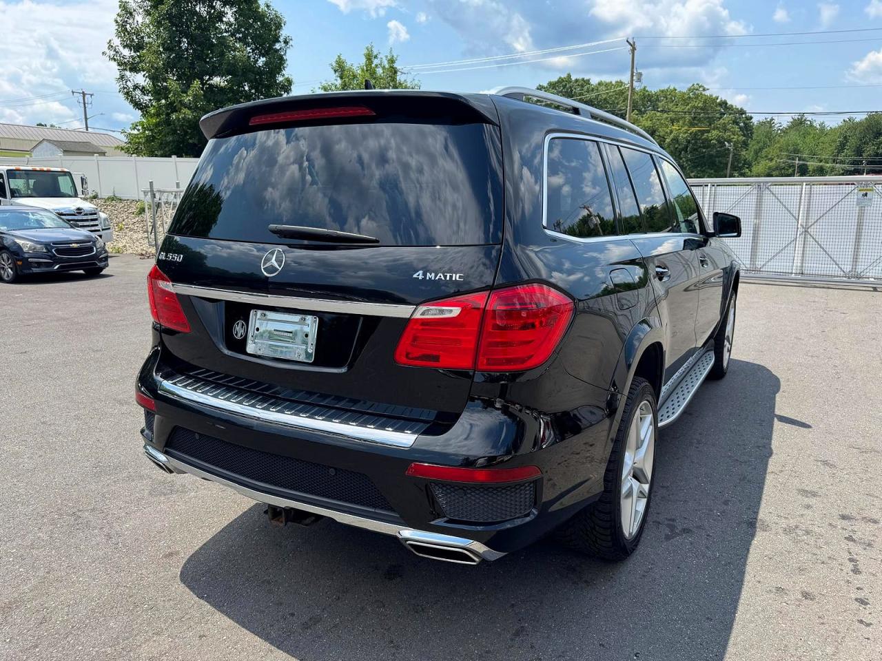 2015 MERCEDES-BENZ GL 550 4MATIC — снимка 3