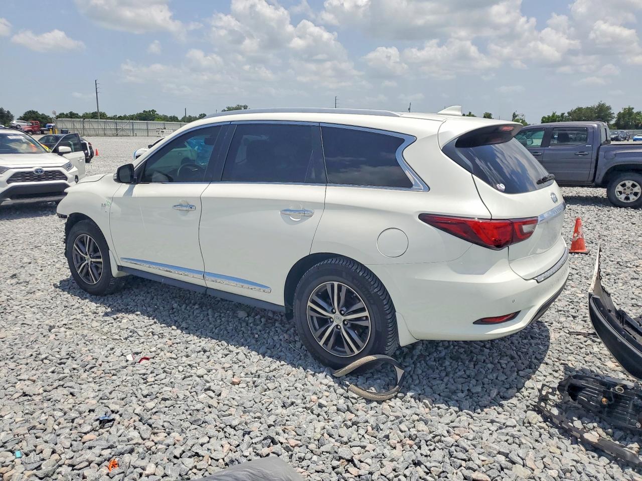 2018 INFINITI QX60 BASE — снимка 2
