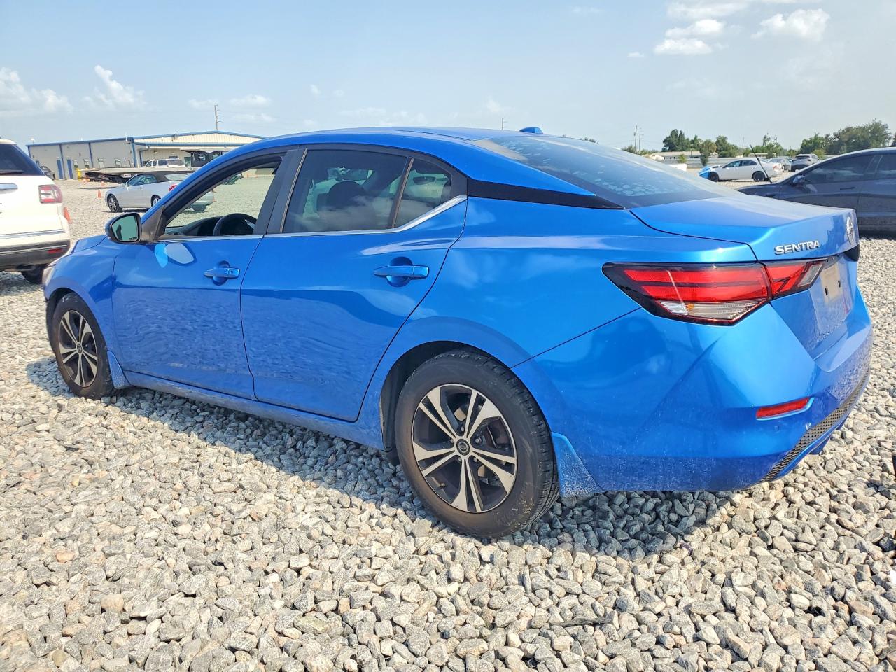 2020 NISSAN SENTRA SV — снимка 2