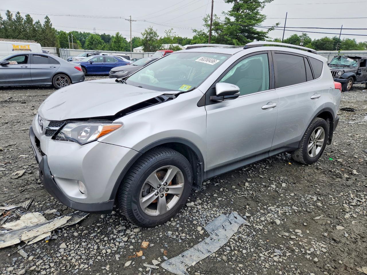 2015 TOYOTA RAV4 XLE