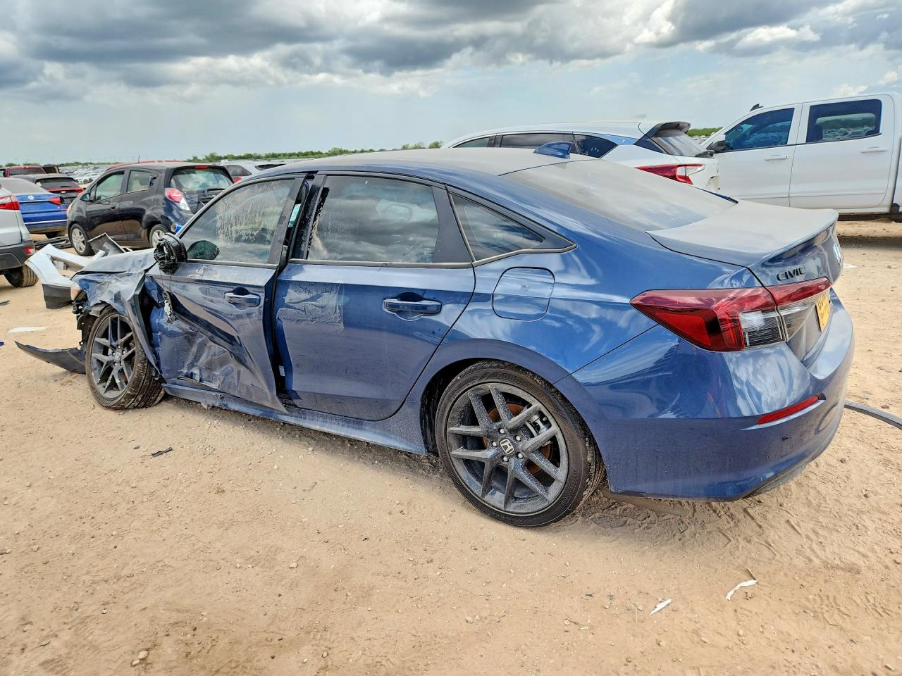 2026 HONDA CIVIC SPORT — снимка 2