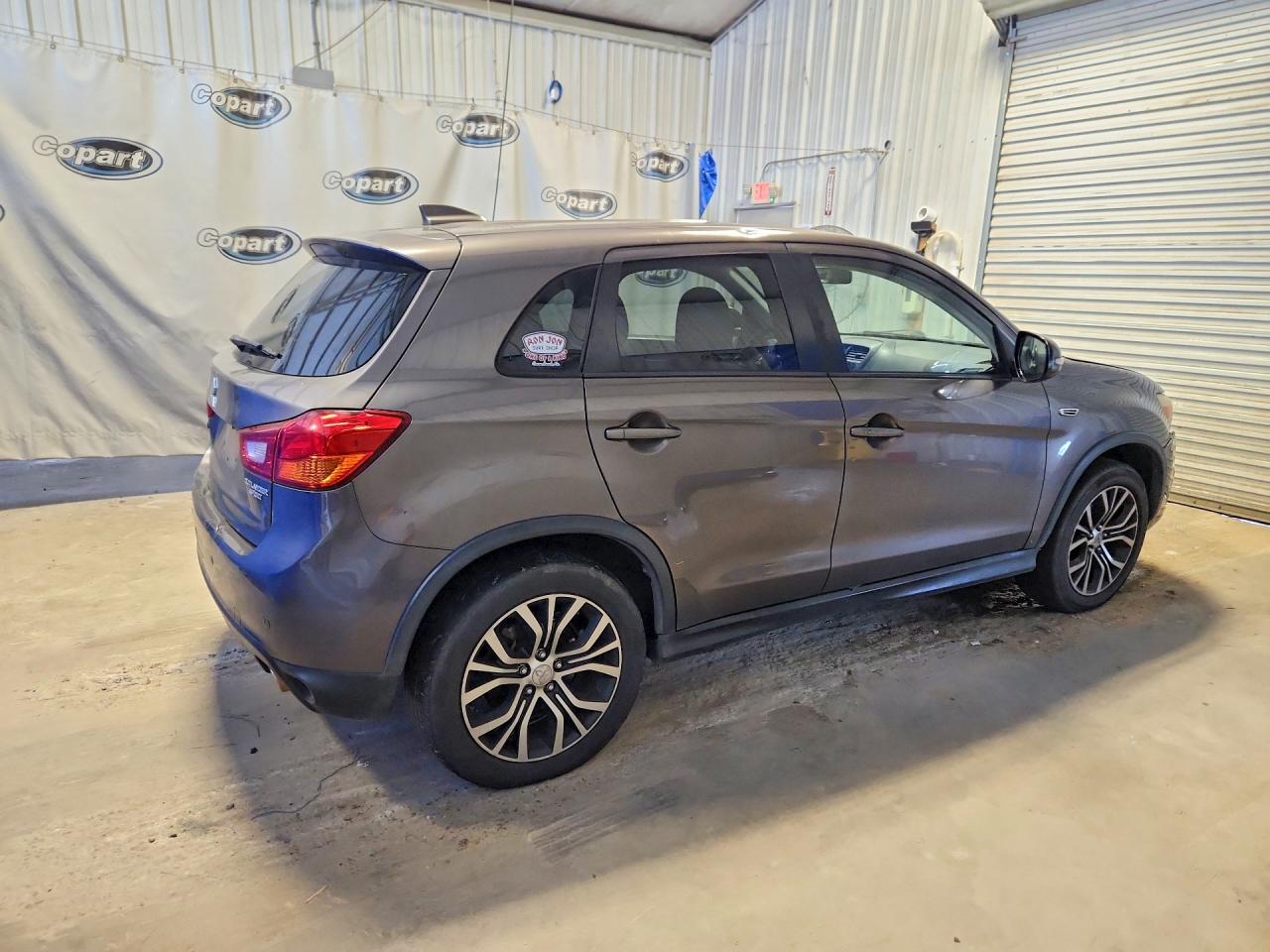 2017 MITSUBISHI OUTLANDER SPORT ES — снимка 3