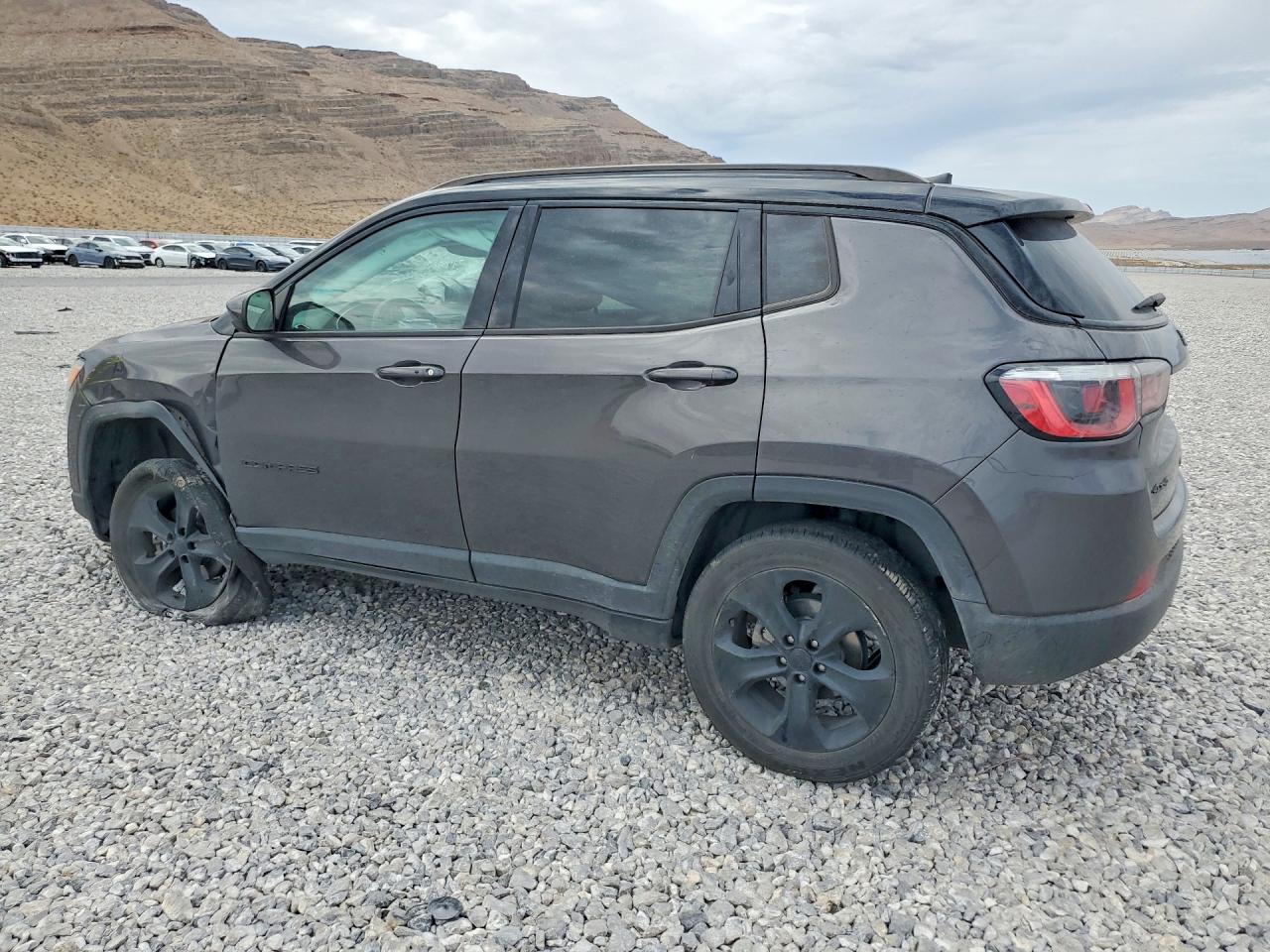 2021 JEEP COMPASS LATITUDE — снимка 2