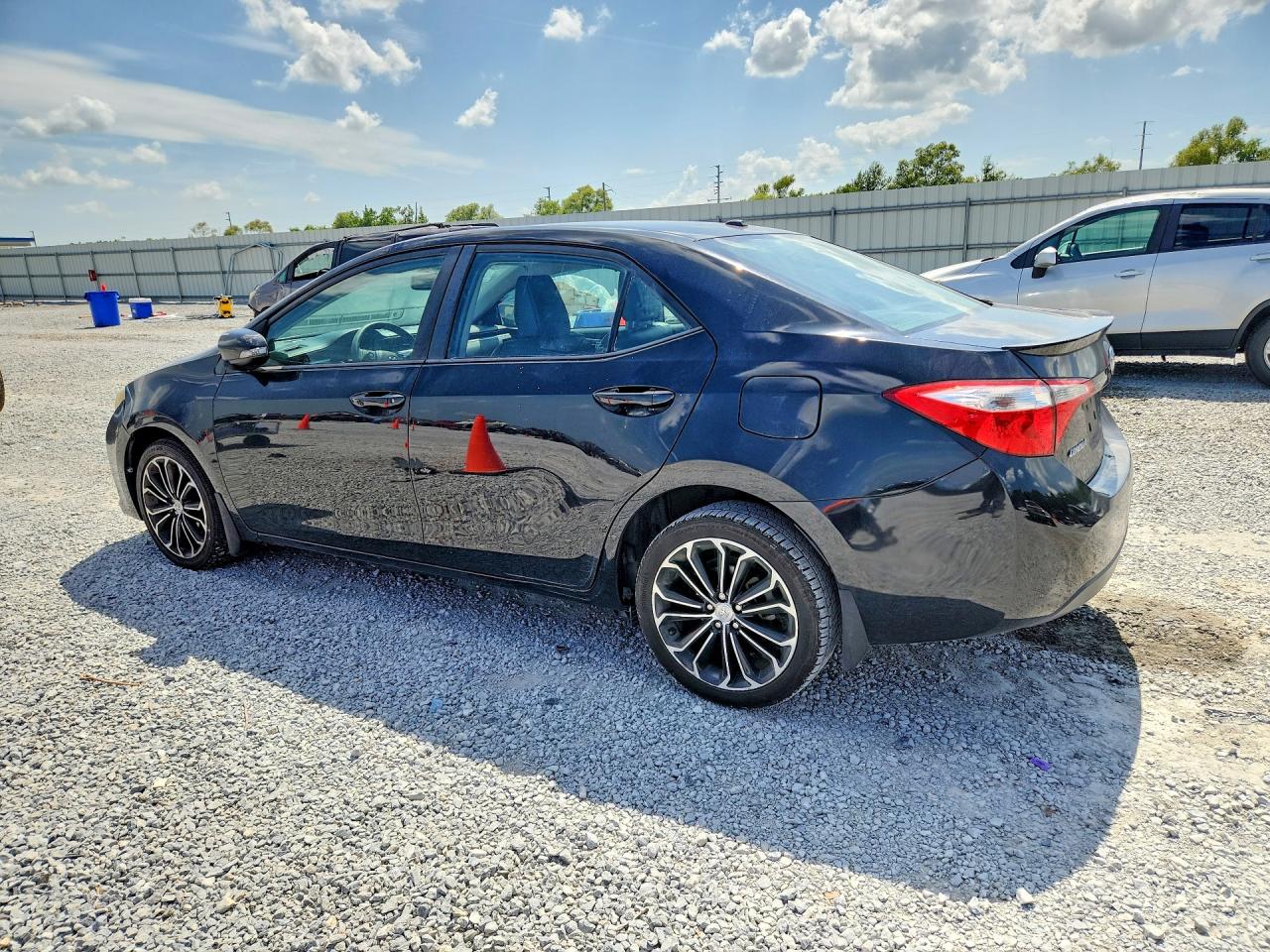 2015 TOYOTA COROLLA L — снимка 2
