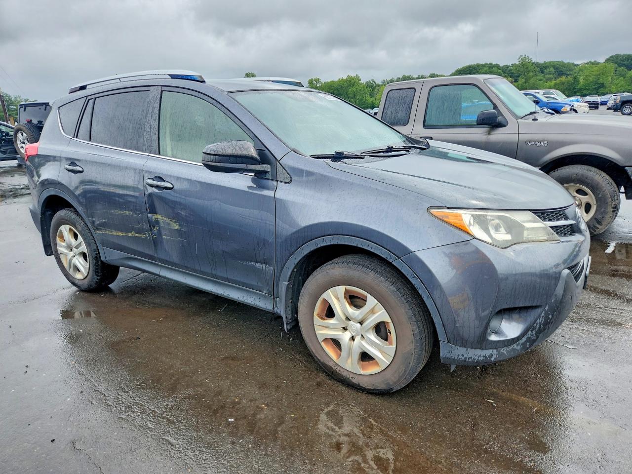 2015 TOYOTA RAV4 LE — снимка 4