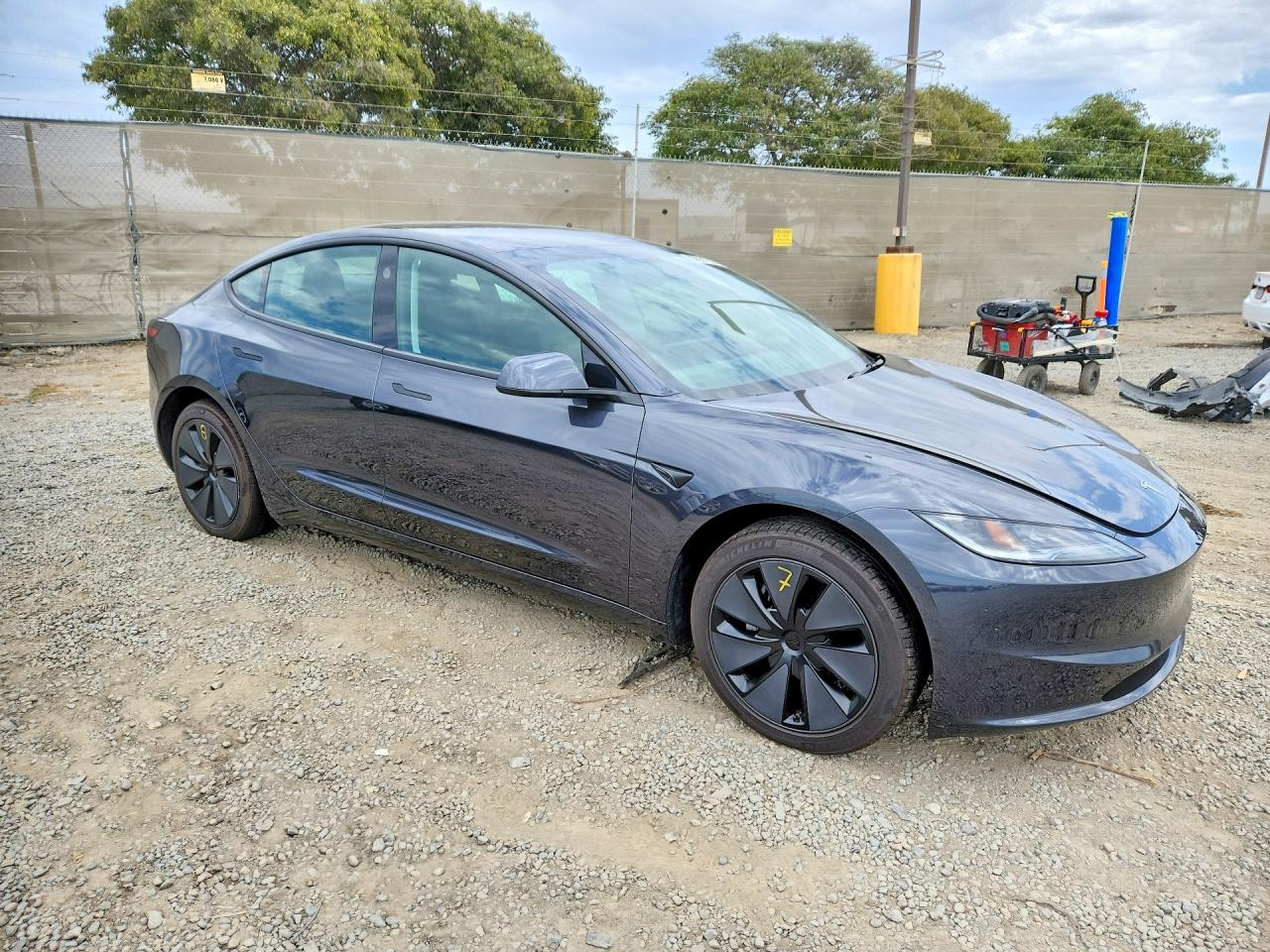 2025 TESLA MODEL 3 — снимка 4