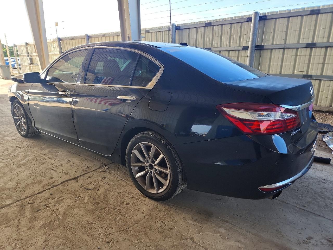 2017 HONDA ACCORD EXL — снимка 2