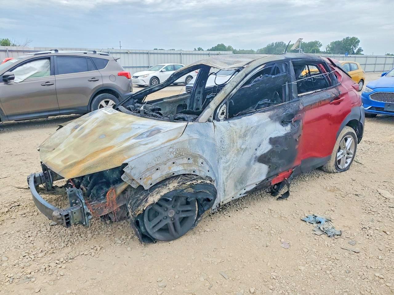 2021 HYUNDAI KONA SE