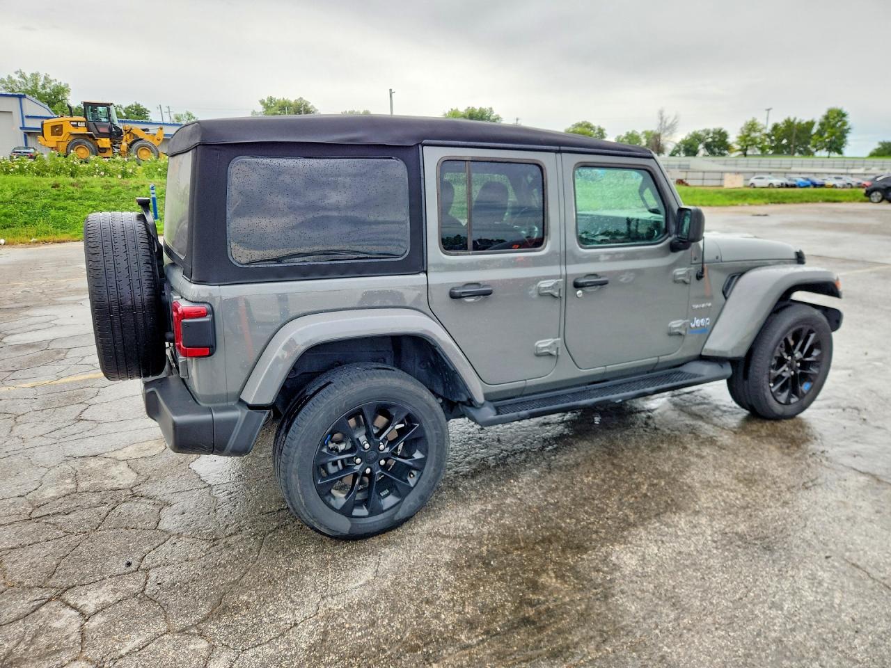 2022 JEEP WRANGLER UNLIMITED SAHARA 4XE — снимка 3