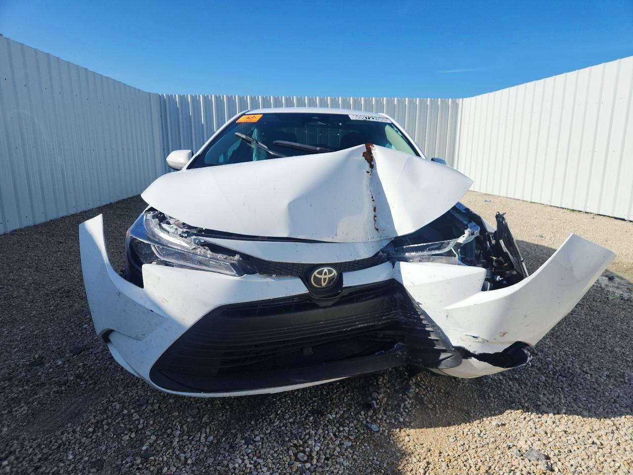 2026 TOYOTA COROLLA LE — снимка 5