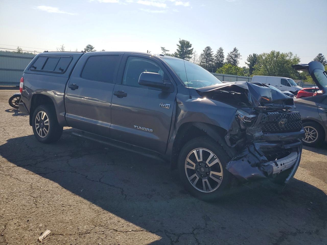 2018 TOYOTA TUNDRA CREWMAX SR5 — снимка 4
