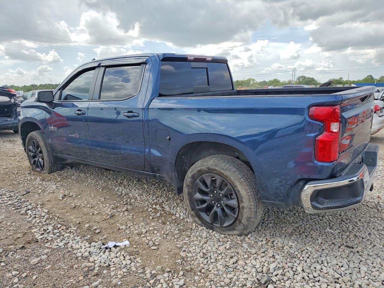 2021 CHEVROLET SILVERADO C1500 LT — снимка 2