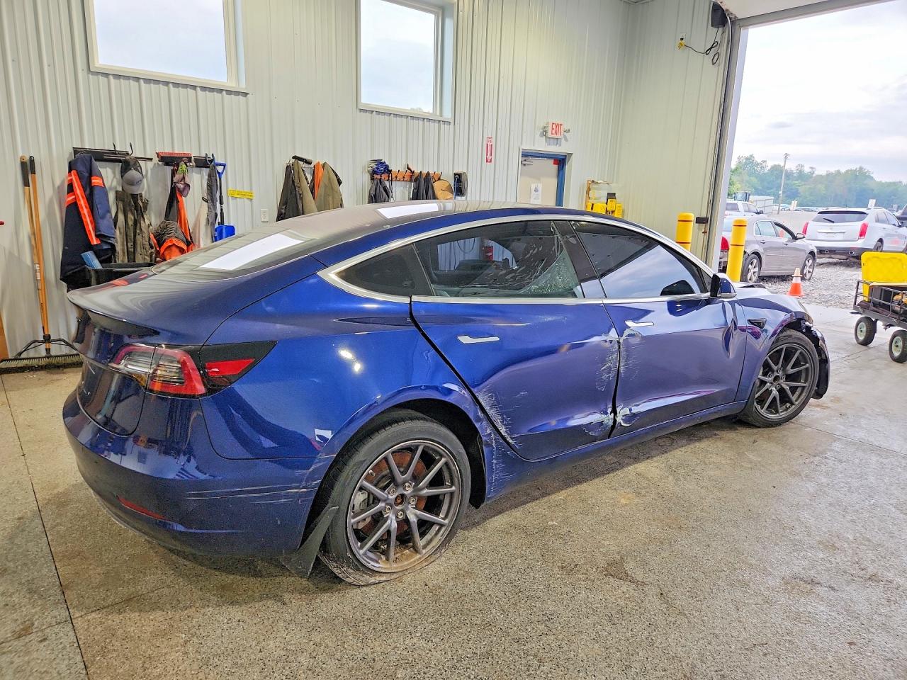 2018 TESLA MODEL 3 — снимка 3