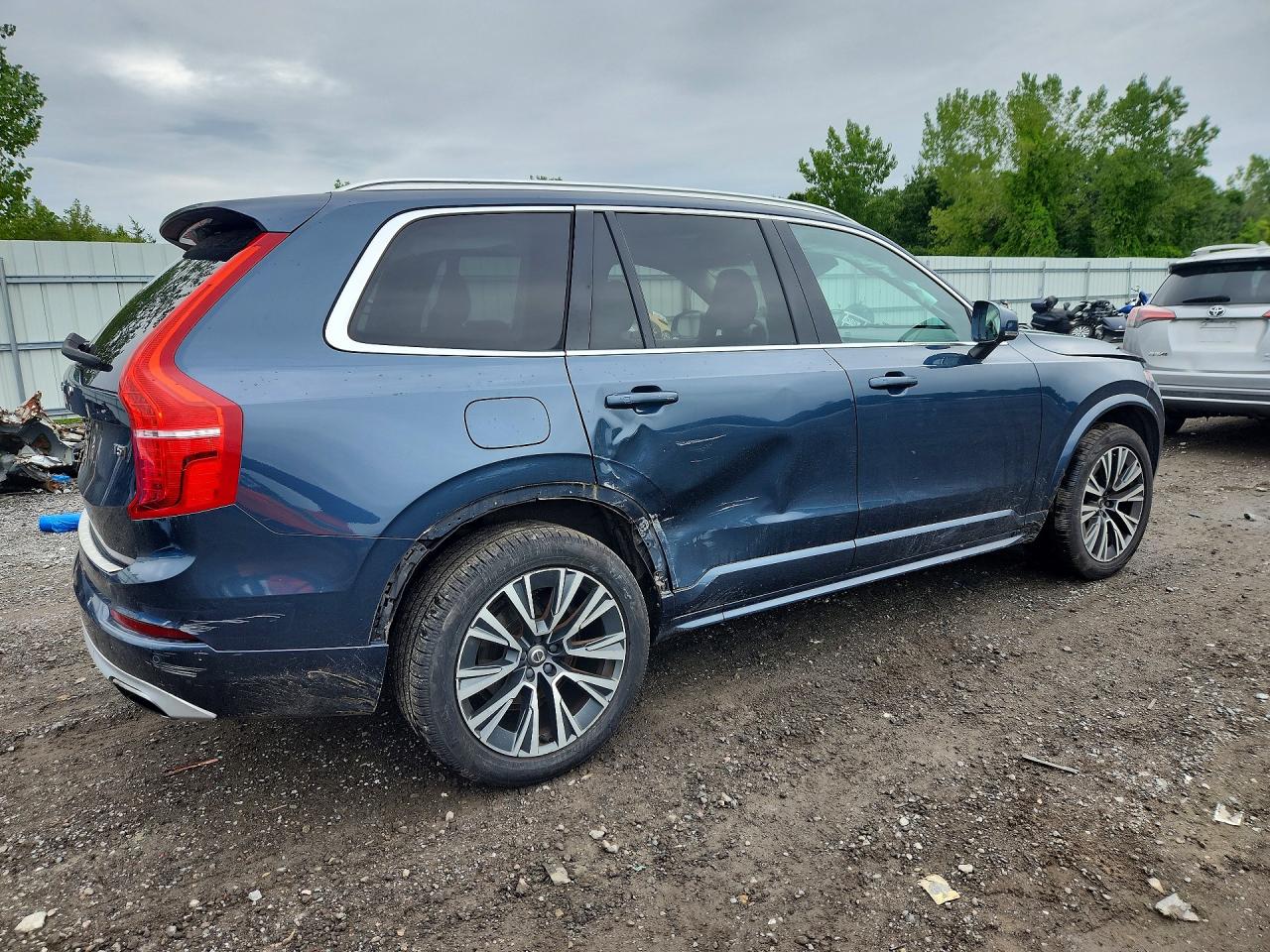 2020 VOLVO XC90 T5 MOMENTUM — снимка 3