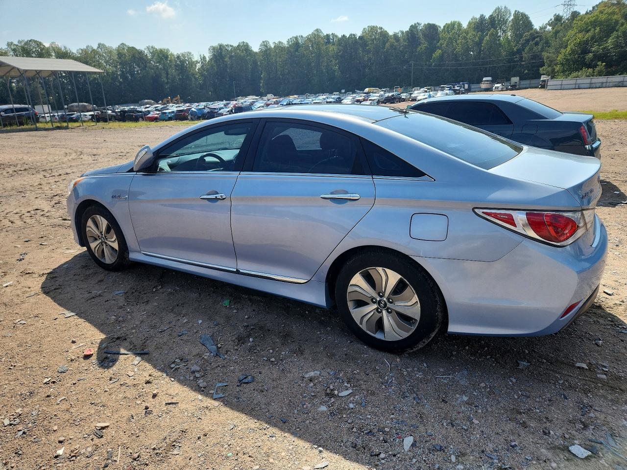 2015 HYUNDAI SONATA HYBRID LIMITED — снимка 2