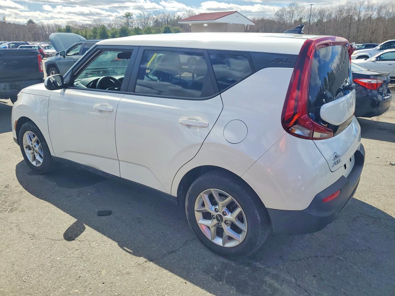 2022 KIA SOUL LX — снимка 2