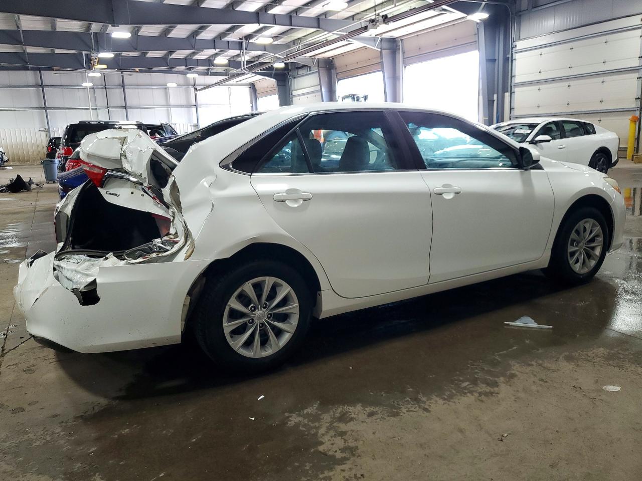 2016 TOYOTA CAMRY LE — снимка 3