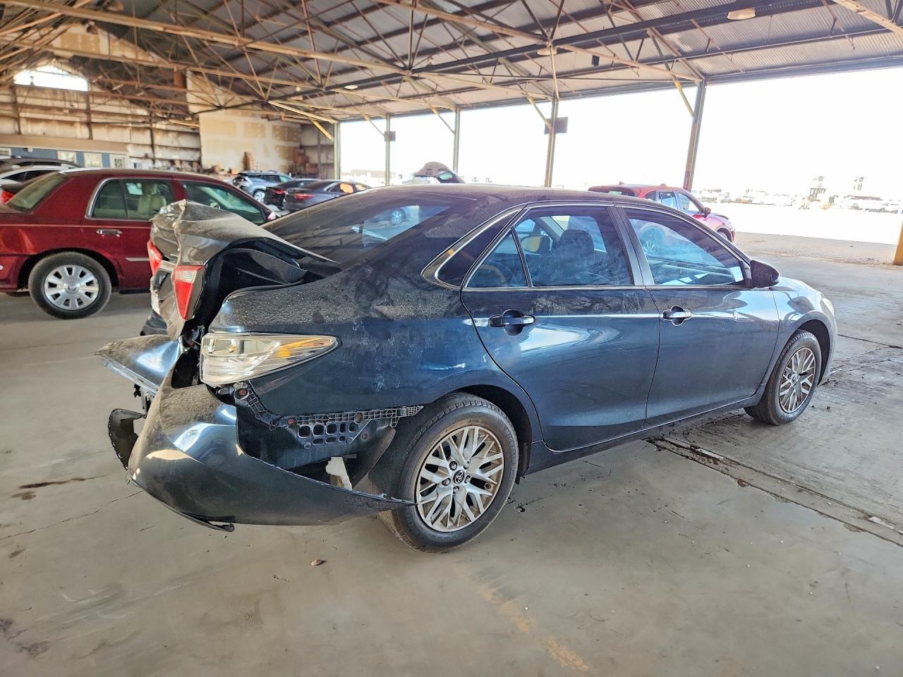 2016 TOYOTA CAMRY LE — снимка 3