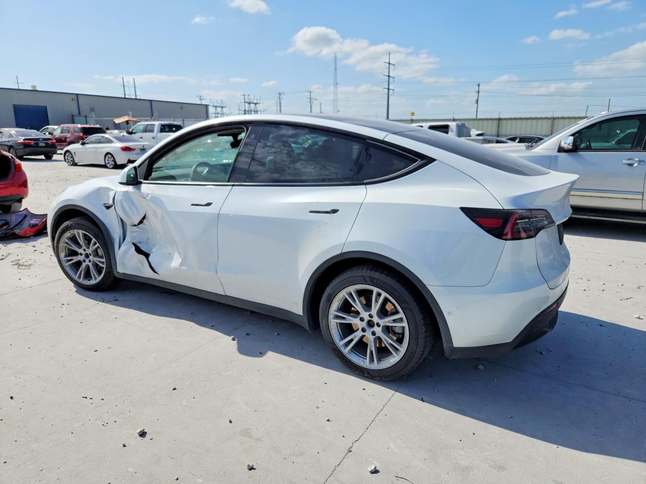 2022 TESLA MODEL Y — снимка 2