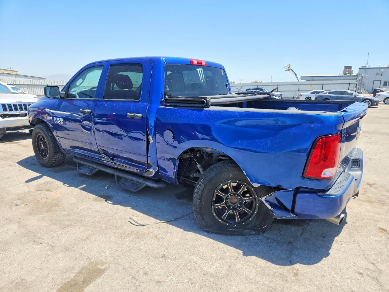 2018 RAM 1500 ST — снимка 2