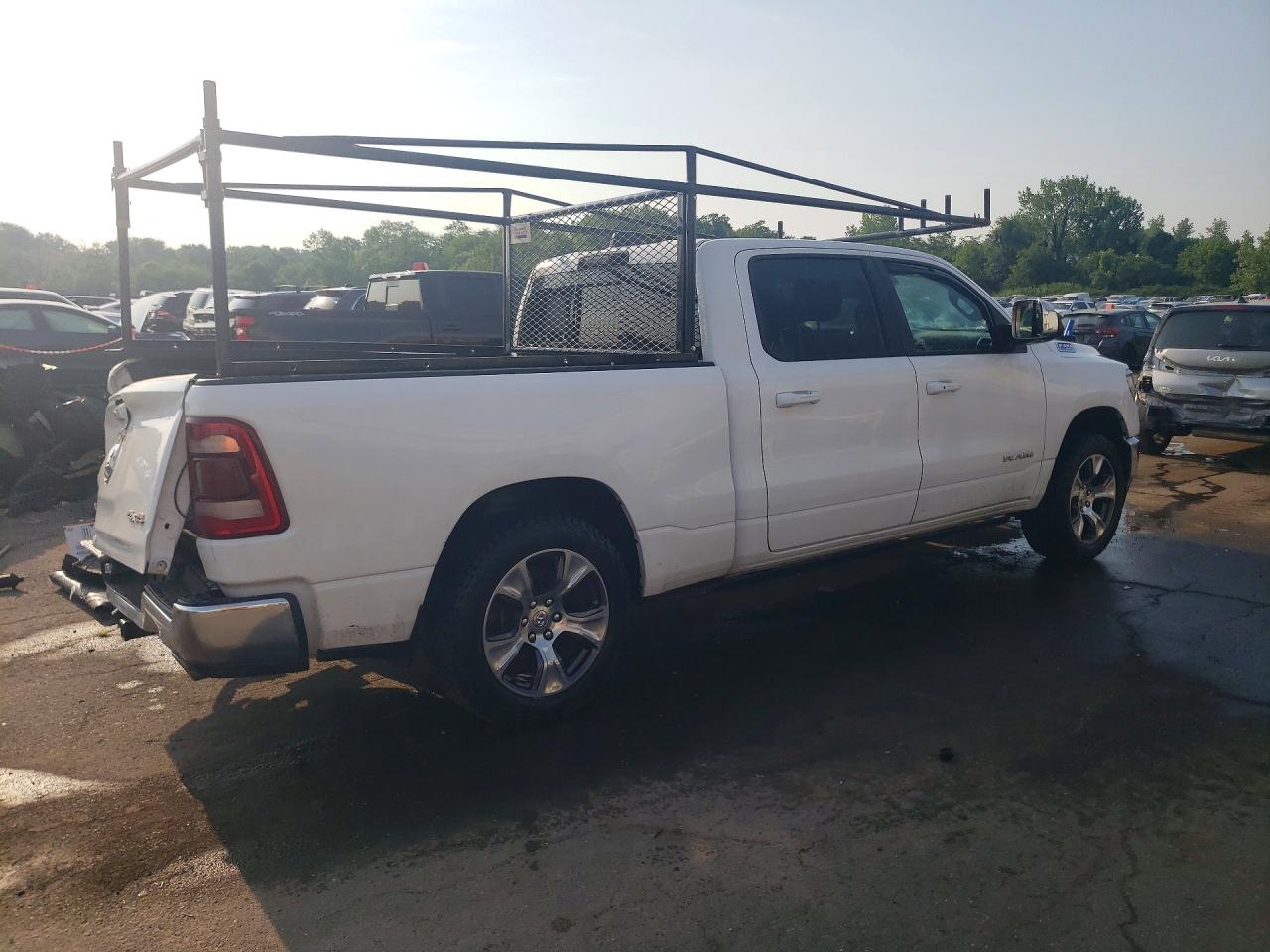 2023 RAM 1500 LARAMIE — снимка 3