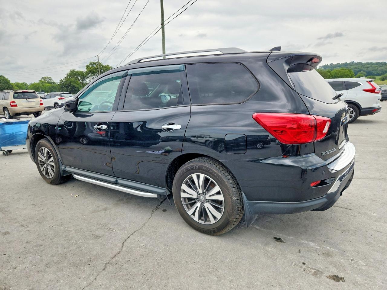 2020 NISSAN PATHFINDER SV — снимка 2