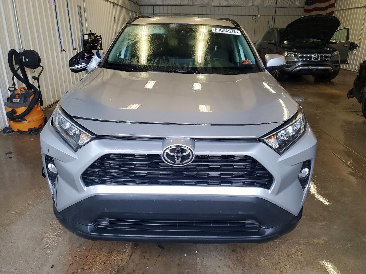2021 TOYOTA RAV4 XLE — снимка 5