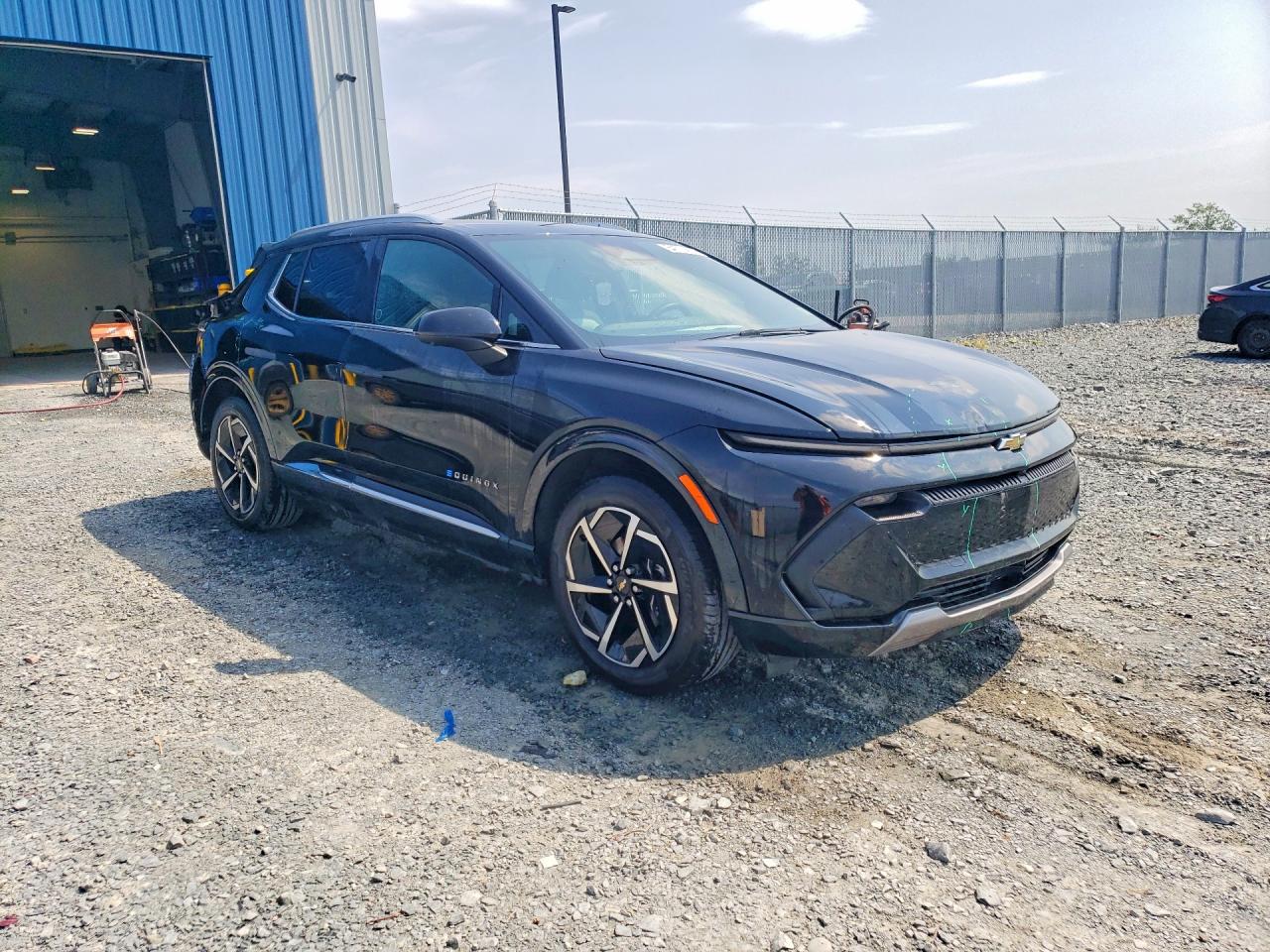 2025 CHEVROLET EQUINOX LT — снимка 4