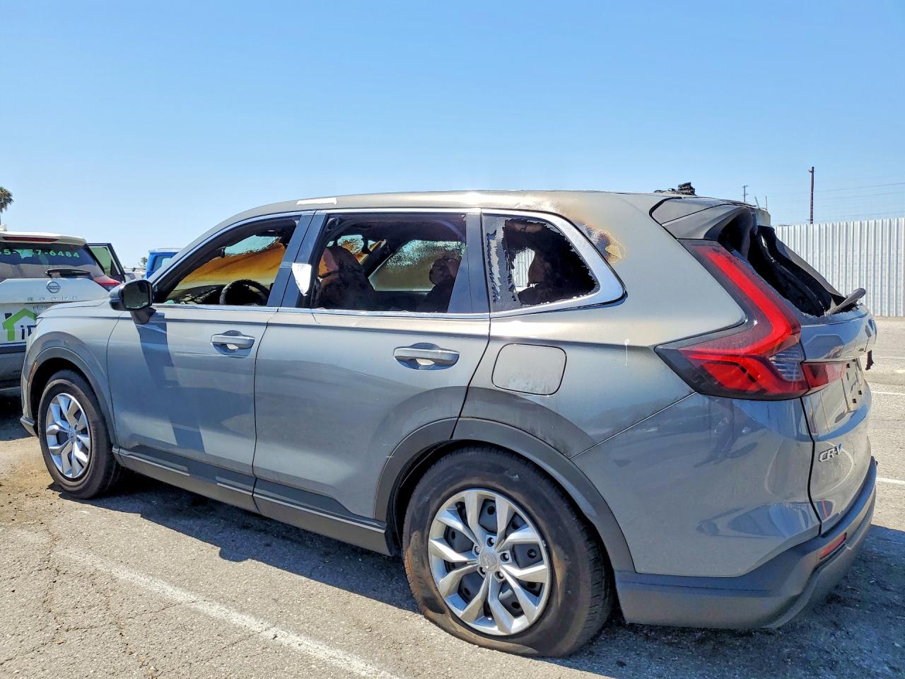 2025 HONDA CR-V LX — снимка 2
