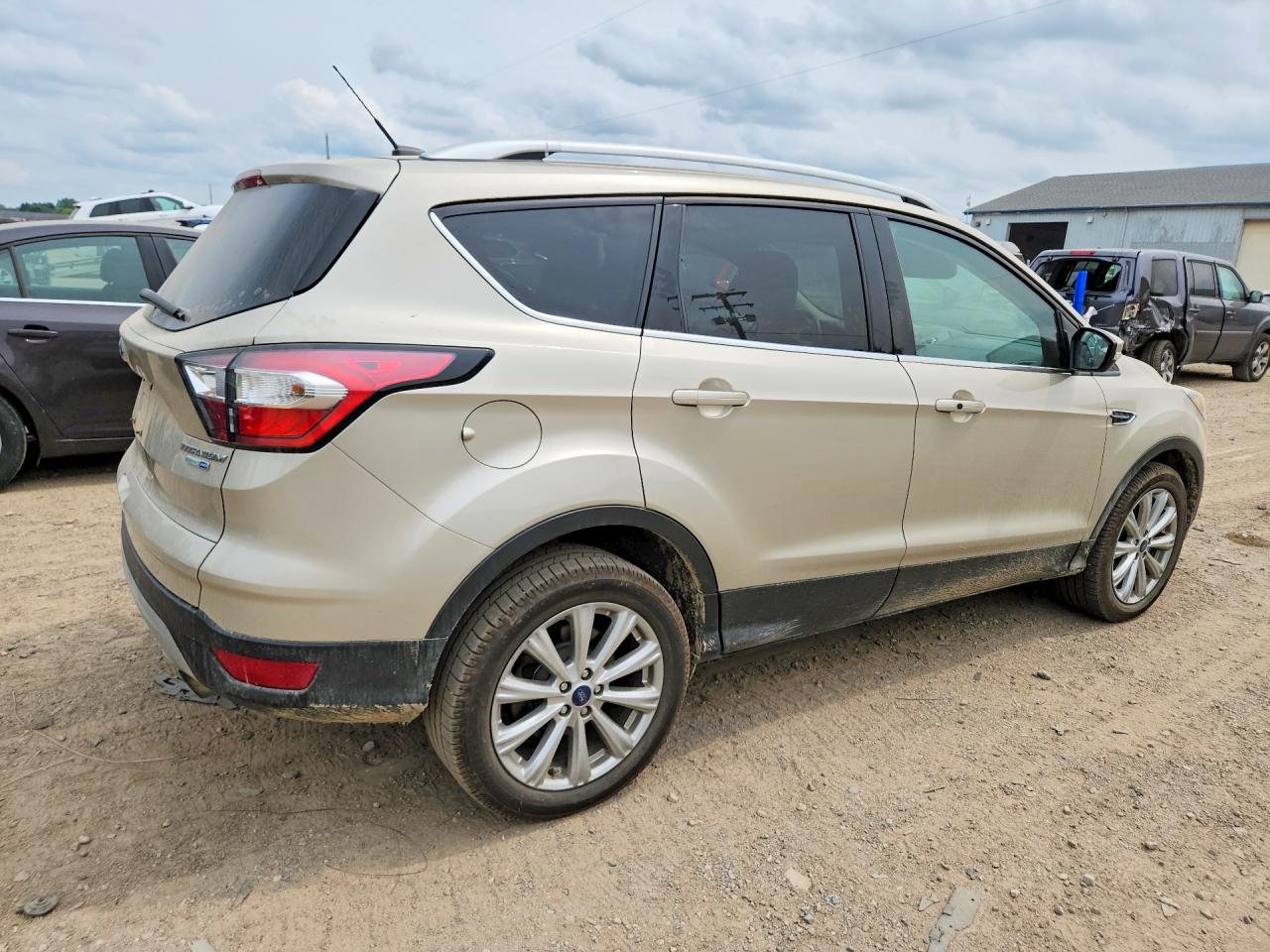 2017 FORD ESCAPE TITANIUM — снимка 3