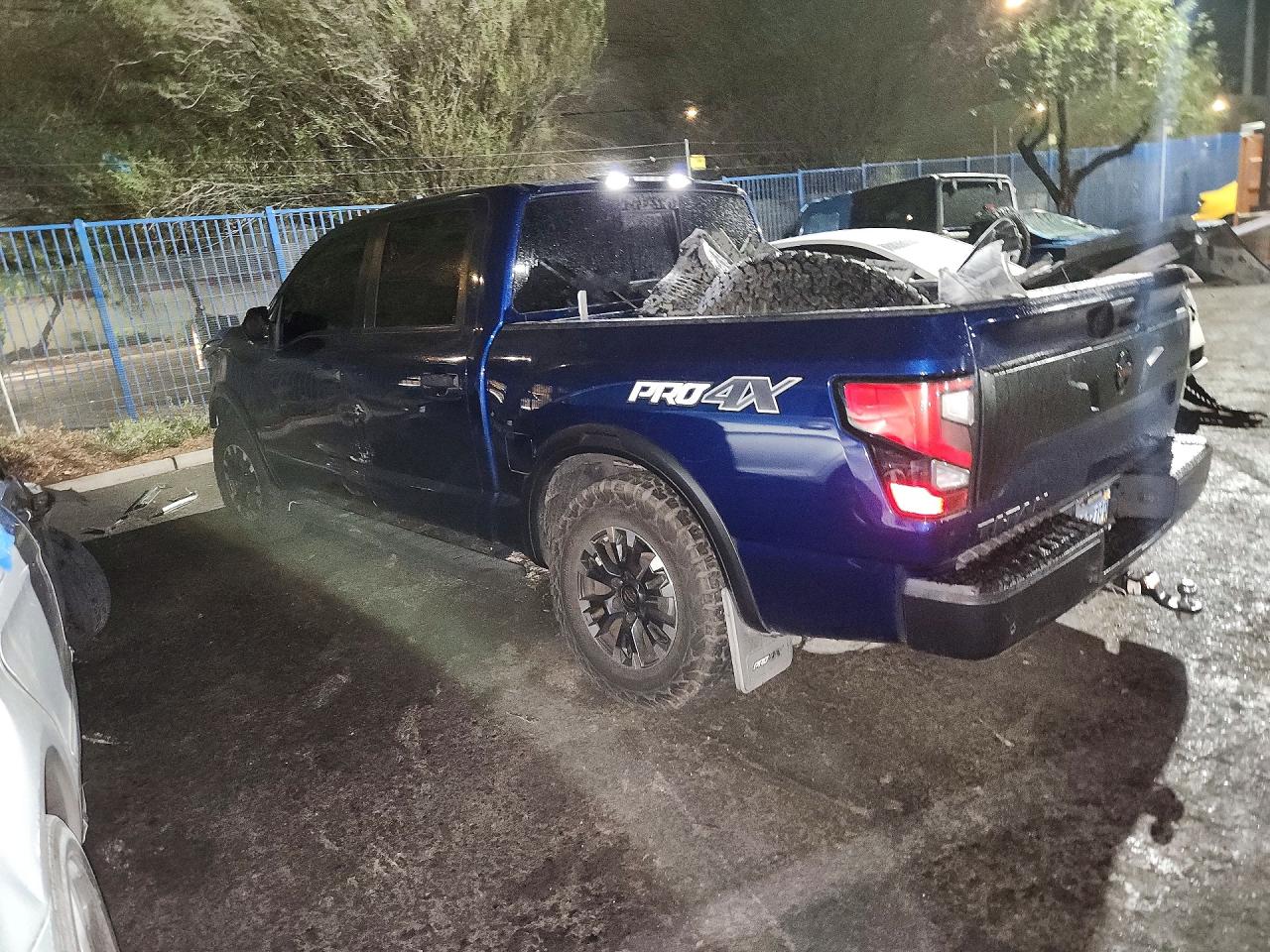 2021 NISSAN TITAN SV — снимка 2