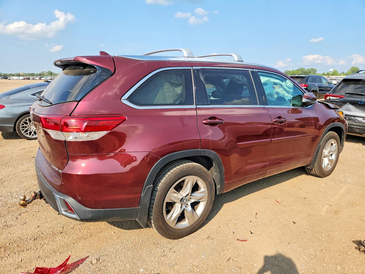 2018 TOYOTA HIGHLANDER LIMITED — снимка 3