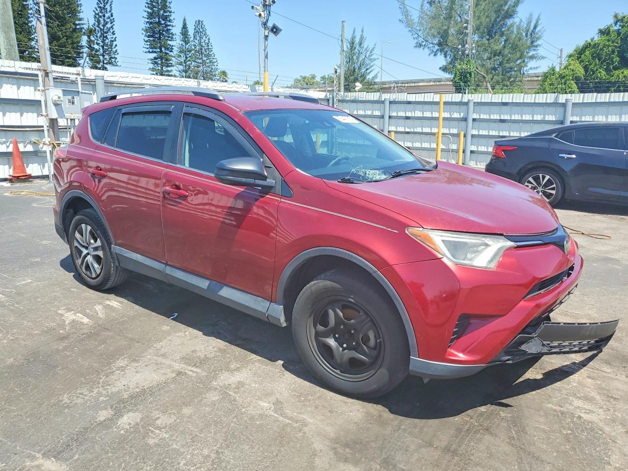 2018 TOYOTA RAV4 LE — снимка 4