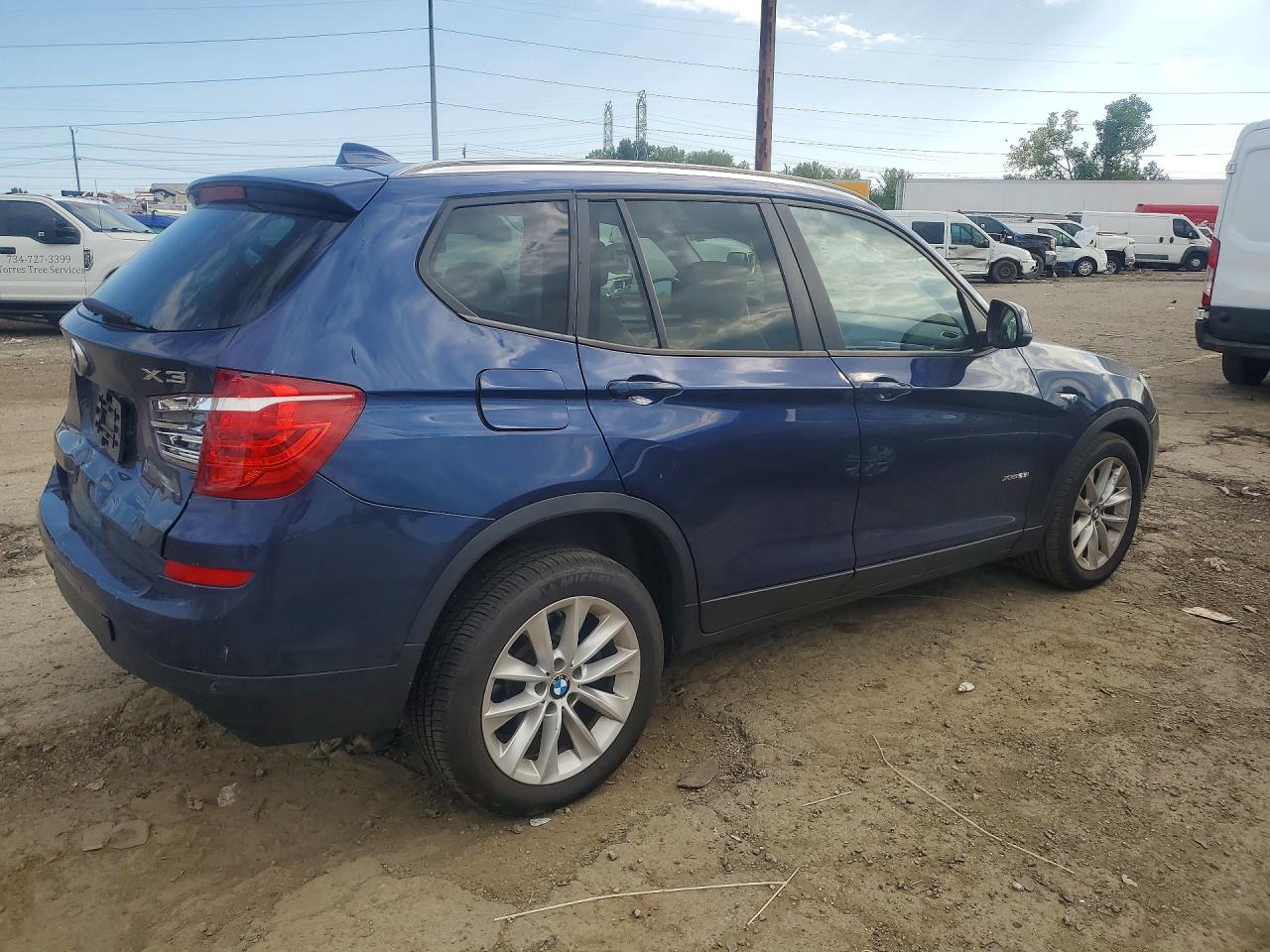2017 BMW X3 XDRIVE28I — снимка 3