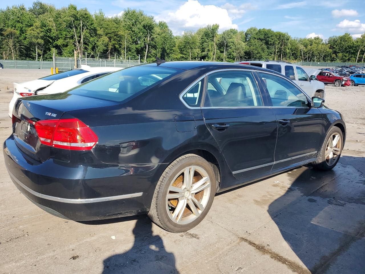 2015 VOLKSWAGEN PASSAT SE — снимка 3