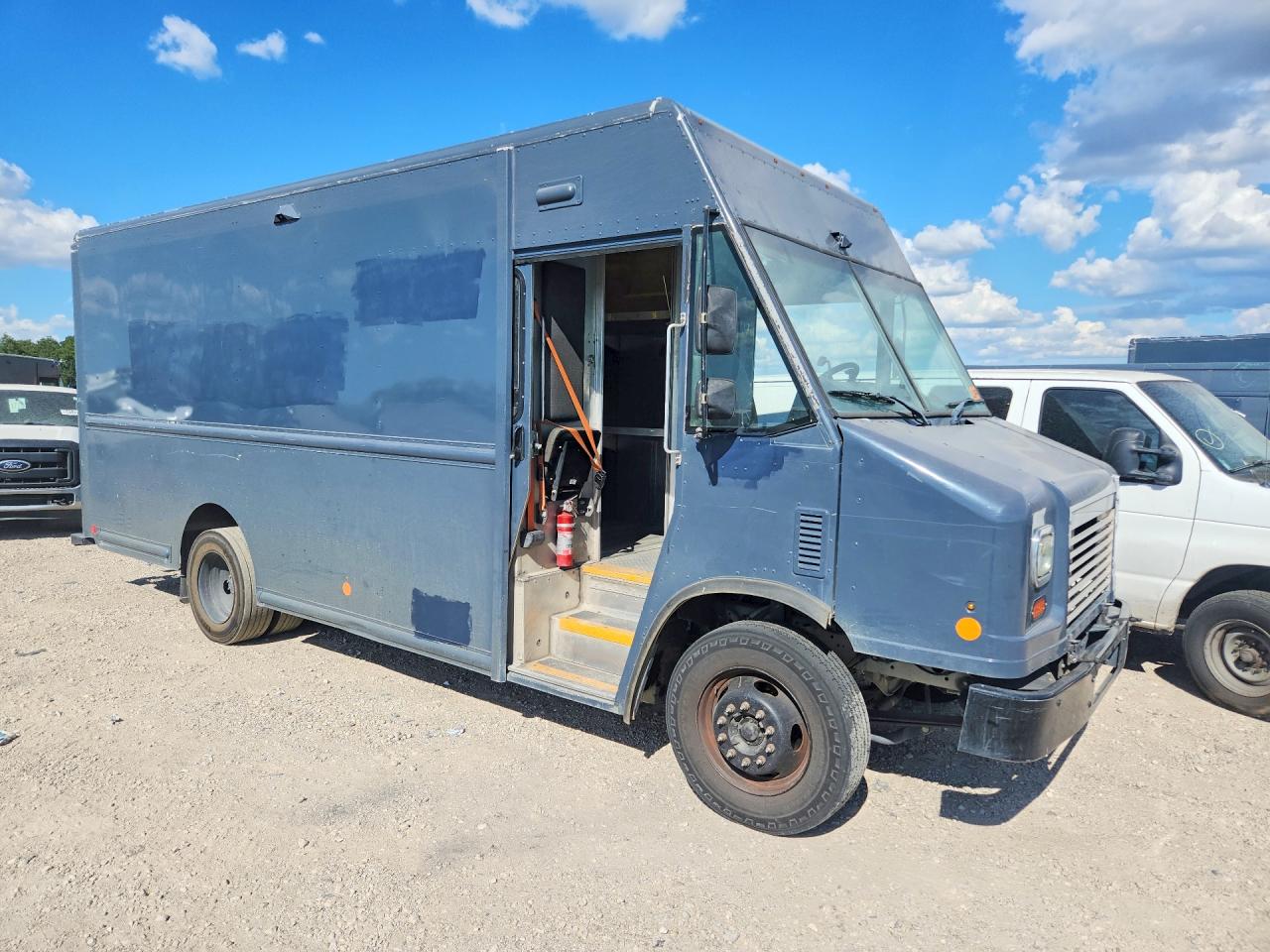 2021 FORD F59 — снимка 4