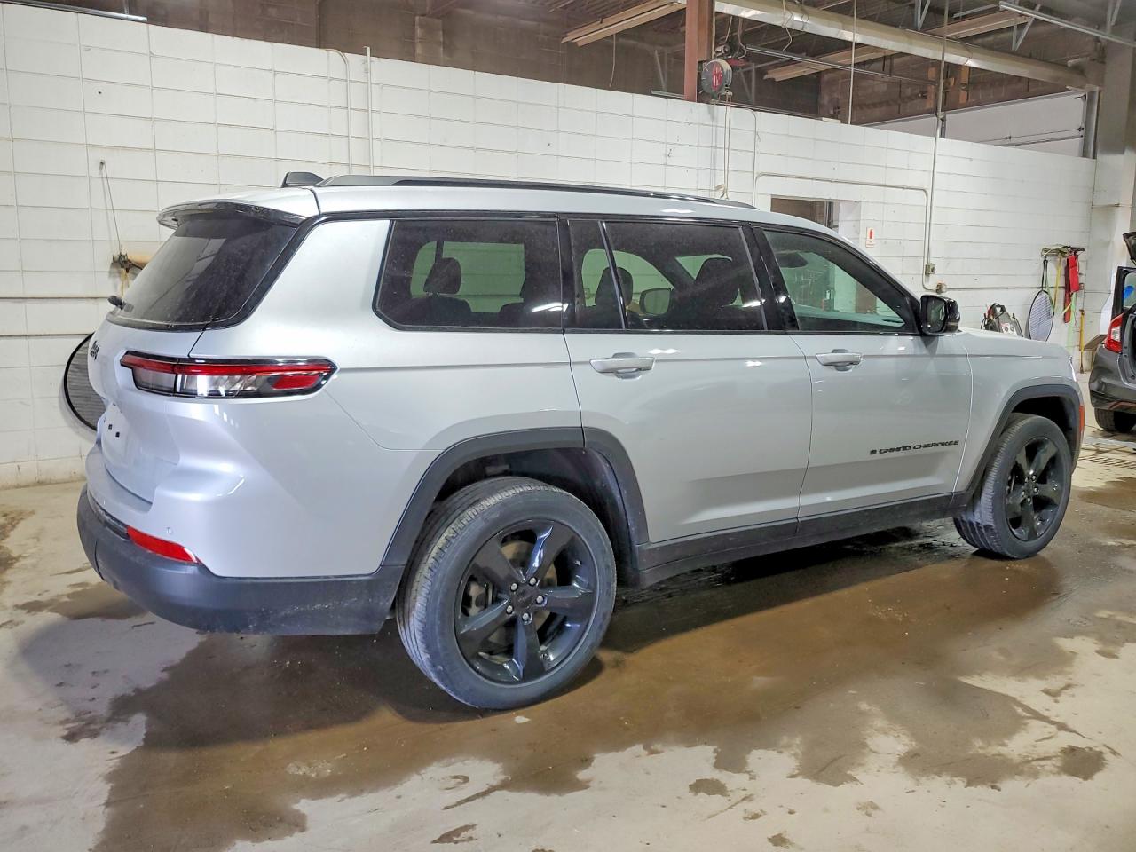 2021 JEEP GRAND CHEROKEE L LAREDO — снимка 3