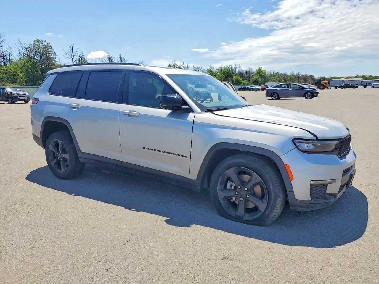 2025 JEEP GRAND CHEROKEE L LIMITED — снимка 4